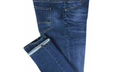 OFFERTISSIMA JEANS MAX FORT DISPONIBILE DENIM E NERO FINO ALLA MIS.70 €49,00